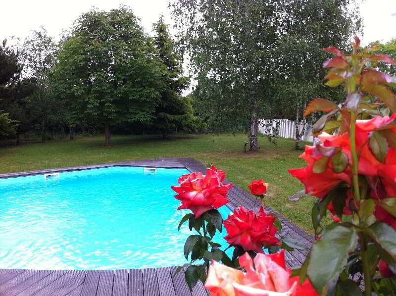 The Originals City, Hotel La Saulaie, Saumur Ouest Doué-la-Fontaine Exterior foto